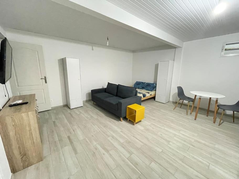 Studio Cosy Et Lumineux Fort-de-France Exterior photo